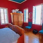 Beautiful House In The Old Town Of Chania- 4 *
