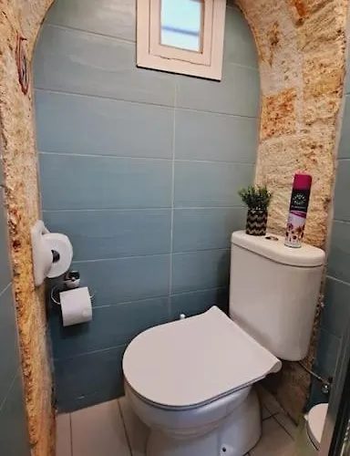 Beautiful House In The Old Town Of Chania- 4 *