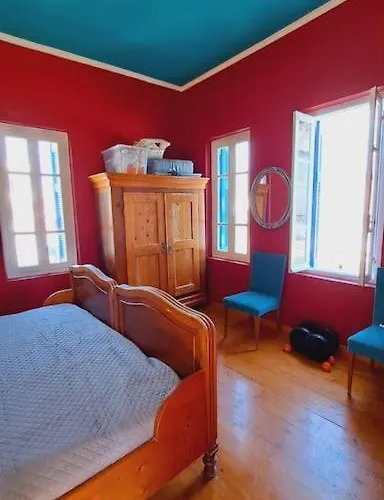 Beautiful House In The Old Town Of Chania- 4 *